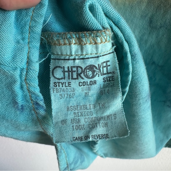 URBAN OUTFITTERS RENEWAL Cherokee Button Up - Picture 6 of 6